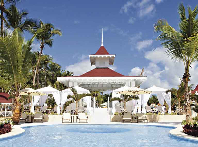 Book your wedding day in Bahia Principe Luxury Bouganville – Adults only 